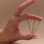 51 mm bobby pins - gold